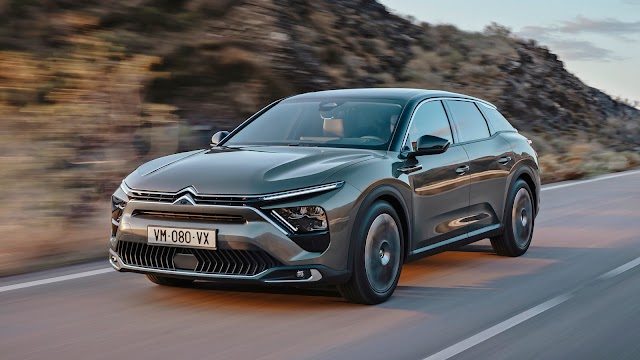 Citroën C5 X Plug-in Hybrid - The elegant one