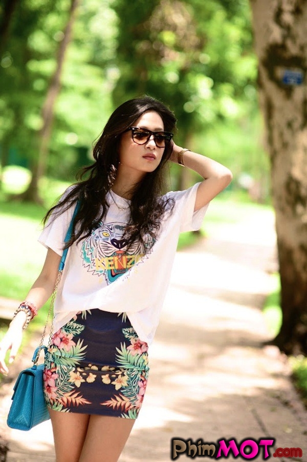 Khác biệt trong ngày hè với họa tiết nhiệt đới