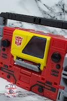 Transformers Kingdom Blaster & Eject 35
