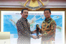 Tjahjo Kumolo Tunjuk  Isdianto Jabat Pelaksana Tugas Gubernur Kepulauan Riau