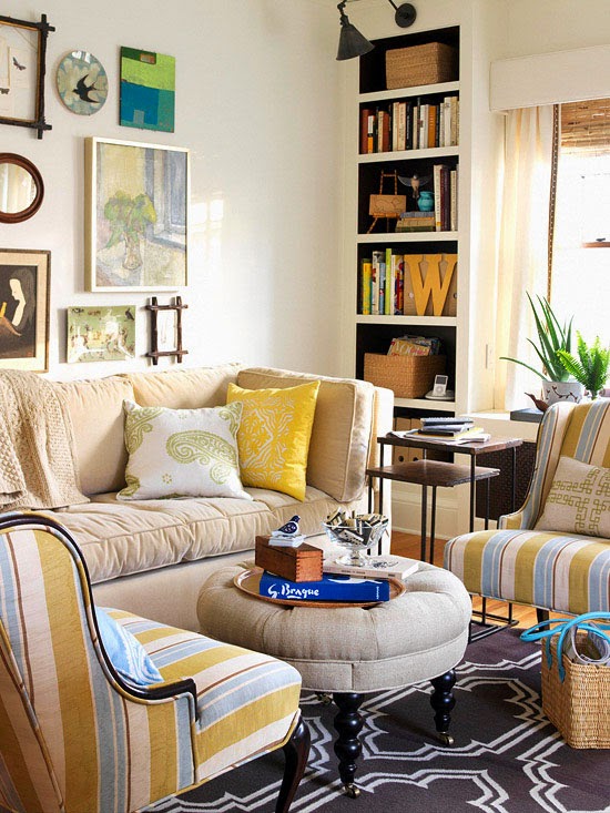 Tiny Rooms Need To Be Deft Multitaskers, So This Living Room Features