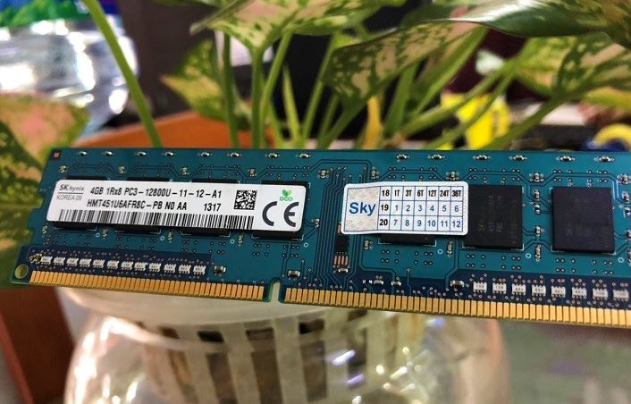 RAM HYNIX 4GB DDR3 / BUS 1600 an toàn cho người lao động
