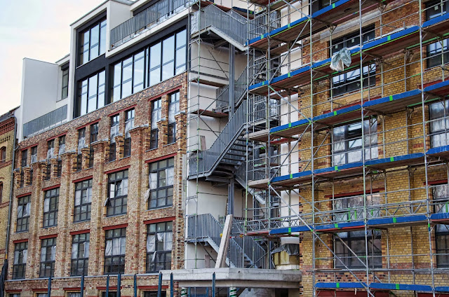 Baustelle Wohnhaus, Bernauer Straße / Strelitzer Straße, 13355 Berlin, 31.10.2013