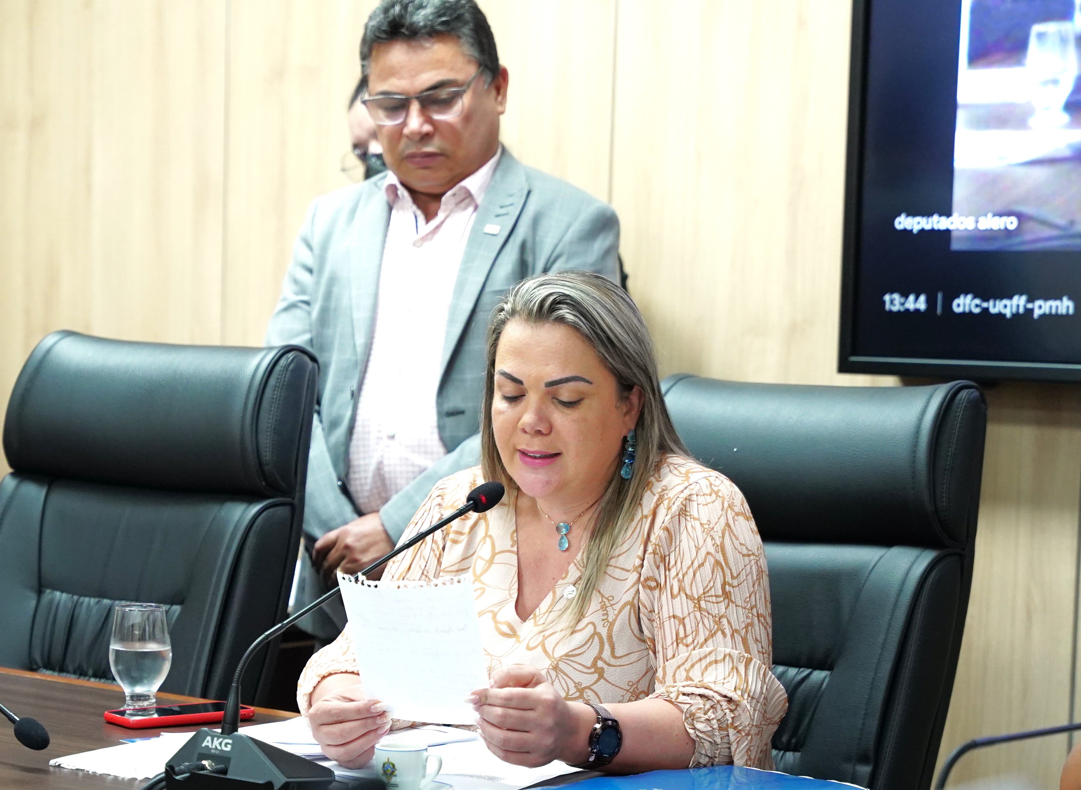 Cláudia de Jesus enfrenta os desafios da saúde pública de Rondônia