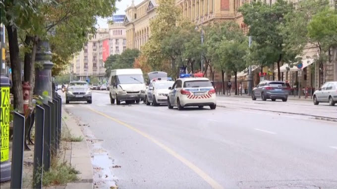 Migránsokat szállító román mikrobusz ütközött egy autónak Budapesten