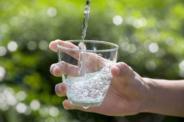 Cara Terapi Air Putih yang Benar untuk Menyembuhkan Berbagai Pėnyakit
