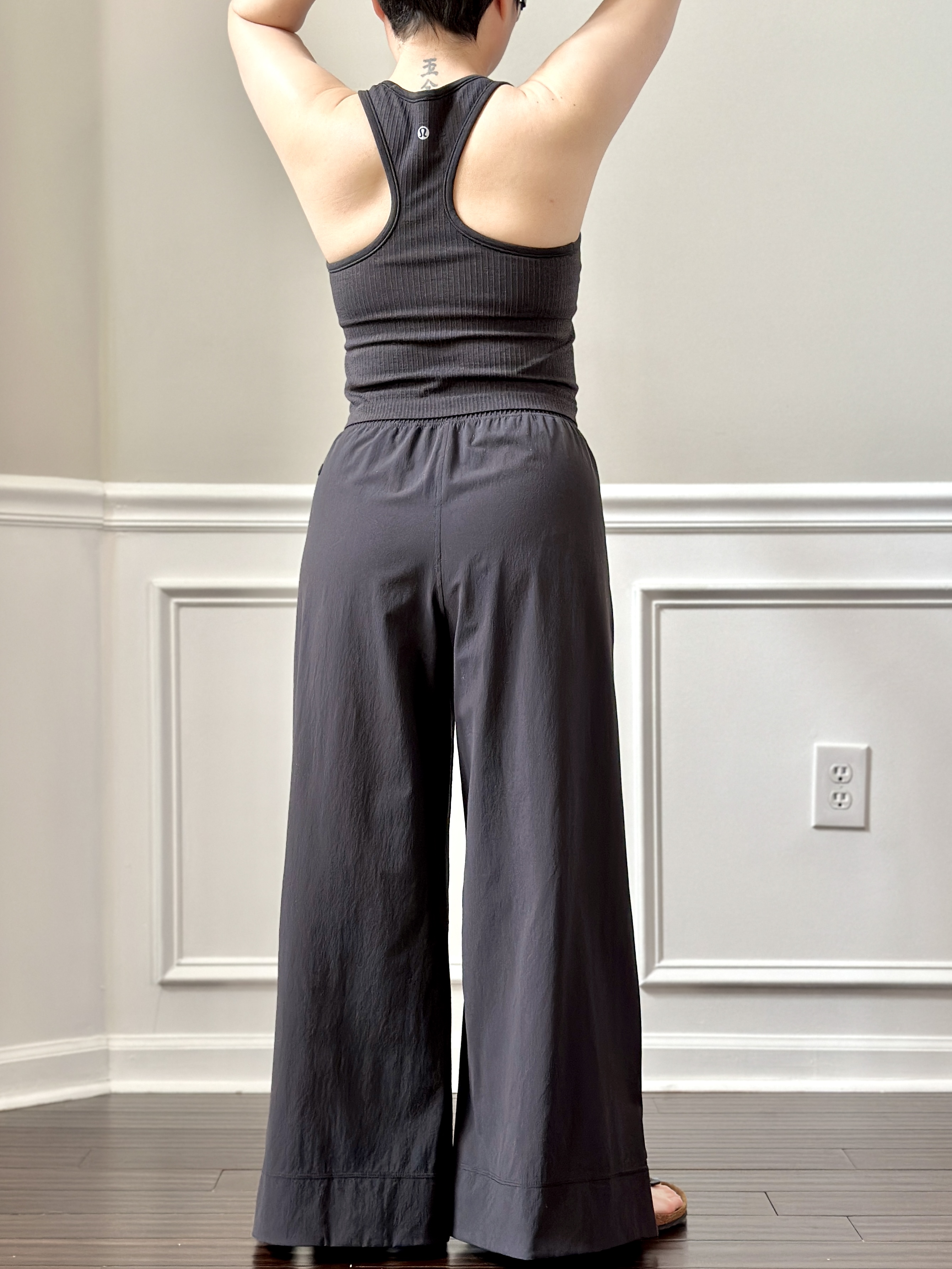 Fit Review Friday! Stretch Woven Wide-Leg High-Rise Cropped Pant & Scuba  High-Rise Cropped Jogger WMTM Update!