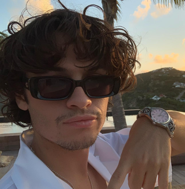 Dylan Jagger Lee age, net worth, tommy lee son, height, girlfriend, parents, family, bio, siblings, birthday, nationality, ethnicity, mother