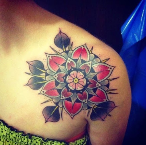 Flower Tattoos Designs Ideas Men Women