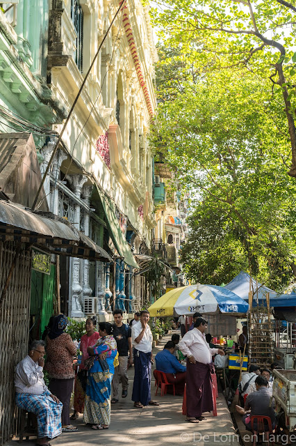 Chinatown-Yangon-Myanmar-Birmanie