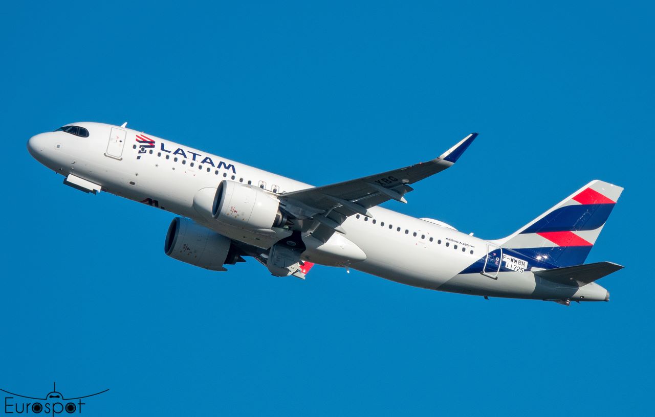 Airbus Hamburg Finkenwerder News: A320-271N, LATAM Airlines Brazil
