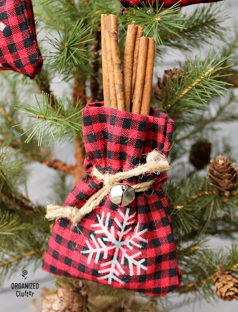 Dollar General Rustic Mini Bag Ornaments #buffalocheck #buffaloplaid #stencil #snowflakes #dollargeneral #ornaments #Christmas