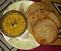 Cholar Dal Recipe, Bengali Style Chana Dal Recipe  served with Kochuris