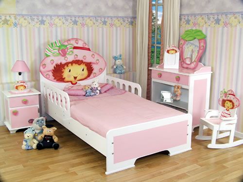 DORMITORIO DE FRESITA FRUTILLITAS TARTA DE FRESAS STRAWBERRY SHORTCAKE BEDROOM by dormitorios.blogspot.com