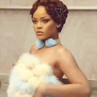 Rihanna To Create Make Up Brand