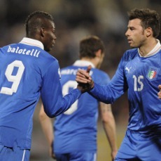 Kualifikasi Piala Dunia 2014 - Dua Gol Balotelli Antar Italia Tundukkan Malta 2-0