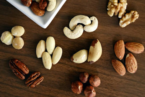 Benefit of Eating Nuts in Vegan Diet