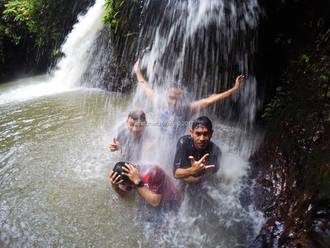 air terjun santuari kelah royal belum