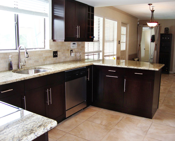 Kitchen Countertop Backsplash