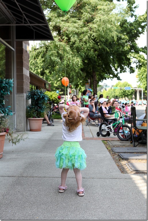 Saturday Farmers Mkt and Redmond Derby Days parade (63)-blog