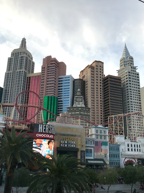 Las Vegas: A fun photo tour down the strip