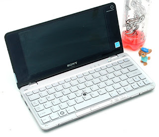 Jual Sony Vaio VGN-P13GH  Bekas