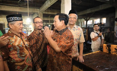 Kunjungi Kampung Batik Kauman, Prabowo Dukung Produk UMKM Dan Industri Kreatif Masyarakat