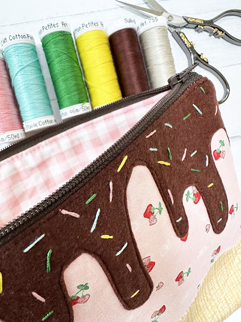 A Bit of Scrap Stuff Blog #ABitofScrapStuff #ABitofScrapStuffPattern #SewBetterwithSulky #Icecreamsundaezipperpouch