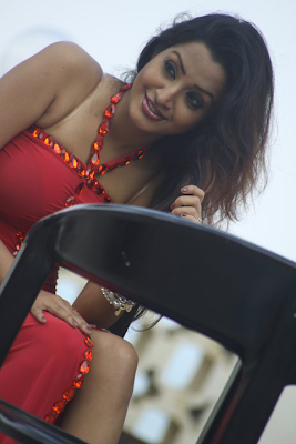 kaushalya  madhavi hot