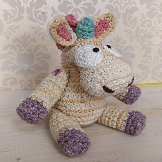 PATRON UNICORNIO AMIGURUMI 28135PORTUGUES