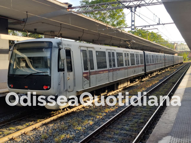 Malore a bordo di un treno della Roma-Lido: servizio sospeso