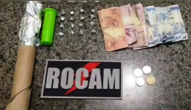 Policiais da ROCAM apreendem dinheiro e droga durante abordagem a suspeito em Parnaíba