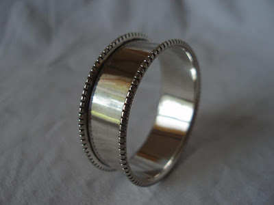 BEAD EDGE NAPKIN RING, STERLING SILVER, BIRMINGHAM 1924