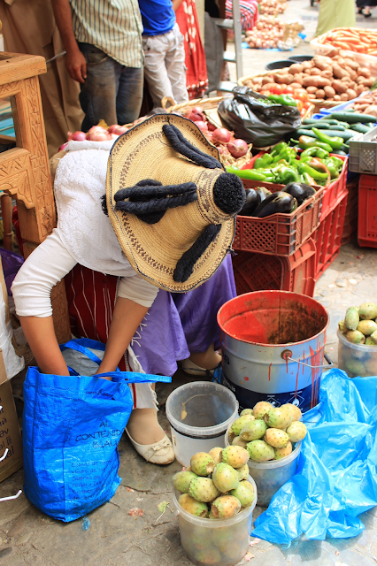 souq-in-morocco | www.mountaintopchef.blogspot.com