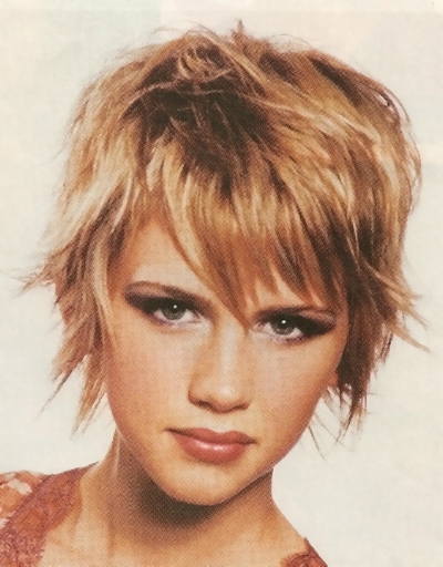 short hairstyle with bangs