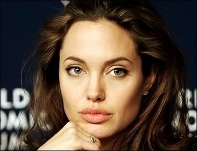 Angelina Jolie Plastic Surgery Lips. Angelina Jolie: