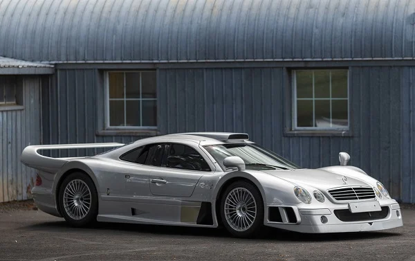 Mercedes-Benz CLK GTR