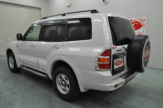 2002 Mitsubishi Pajero Exceed 4WD