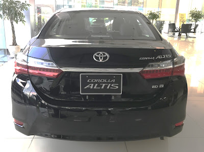 Đuôi xe Corolla Altis 2018