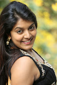 Kavya Kumar new Glam pics-thumbnail-4