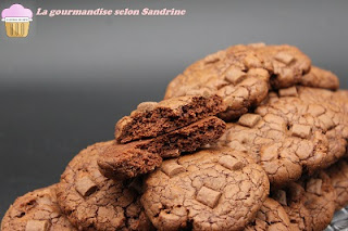 OUTRAGEOUS-COOKIES-CHOCOLAT-Martha-Stewart