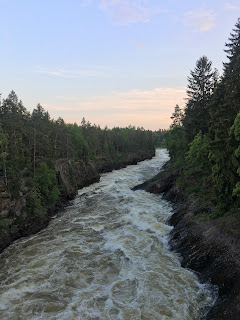 Elämää Uupuneen Silmin