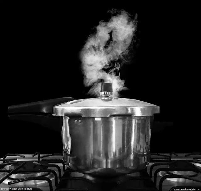 Foods that are cooked in a pressure cooker lose their nutritional value