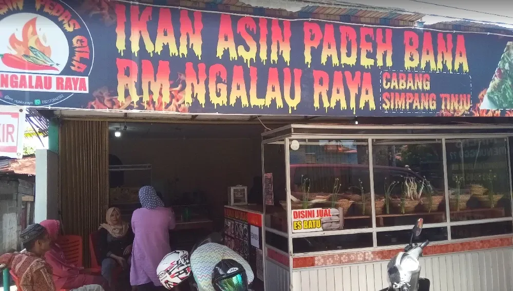 Rumah Makan Padang Terdekat Di Nanggalo Kota Padang