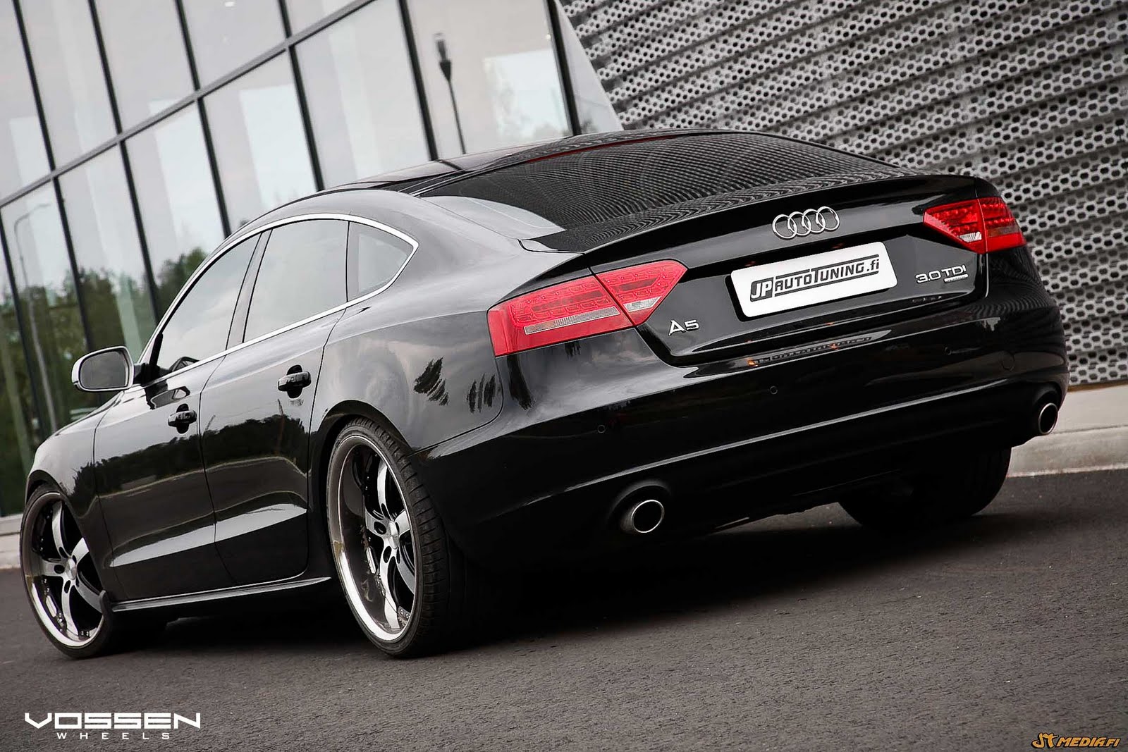 World Automotive Audi A5 DUB Rebaixado Rodas 20