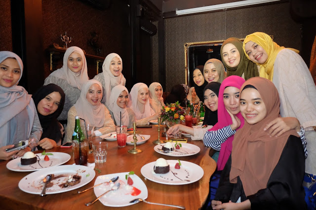 PERHATIKAN INI....!! Inilah Makanan Berikut ini yang membuat Kulit Cepat Kusam, Berjerawat dan Keriput