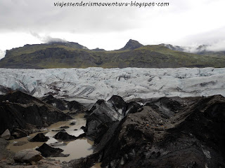 Contraste de paisajes en el Parque Nacional Vatnajökull