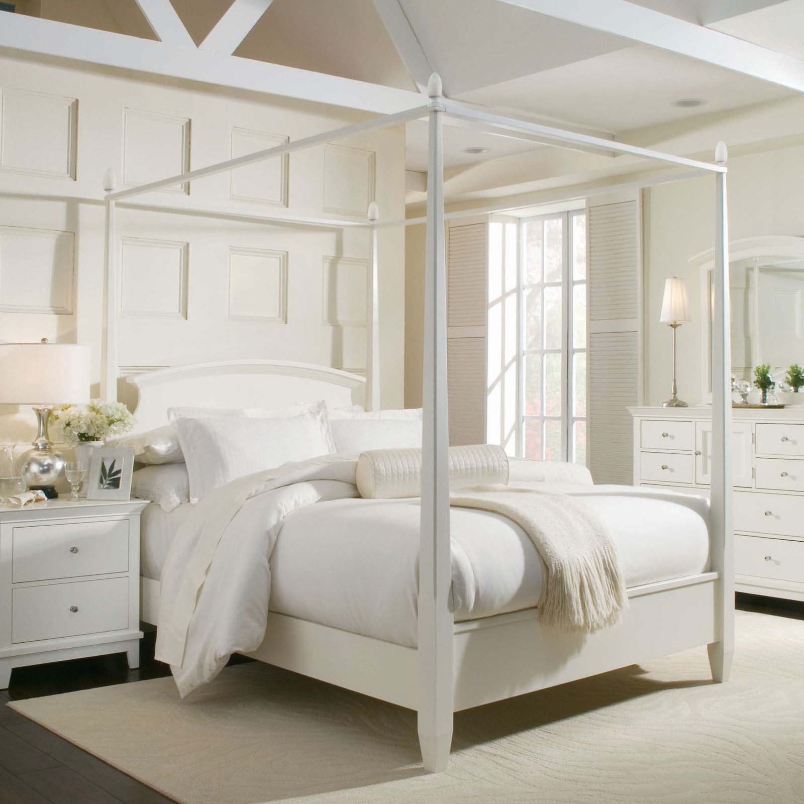 Furnishings and Supplies: Best White Canopy Bed Queen