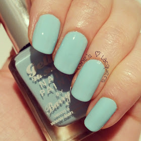 new-barry-m-gelly-sky-blue-swatch-nails