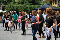 Alumnos de las aulas culturales muestran en Herriko Plaza lo aprendido durante el curso